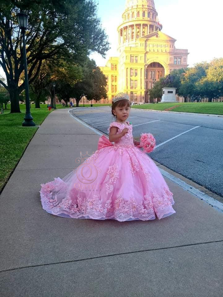 Nicoletta Gown