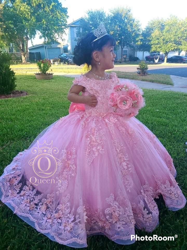 Nicoletta Gown