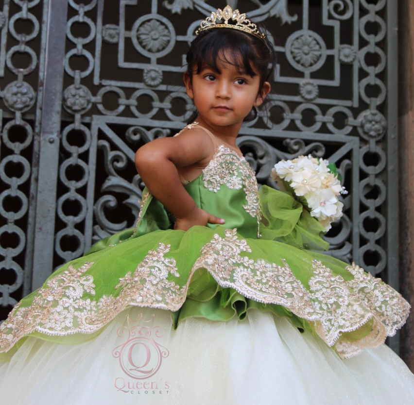 Tiana Package (Dress, Petticoat, Bouquet, Crown)