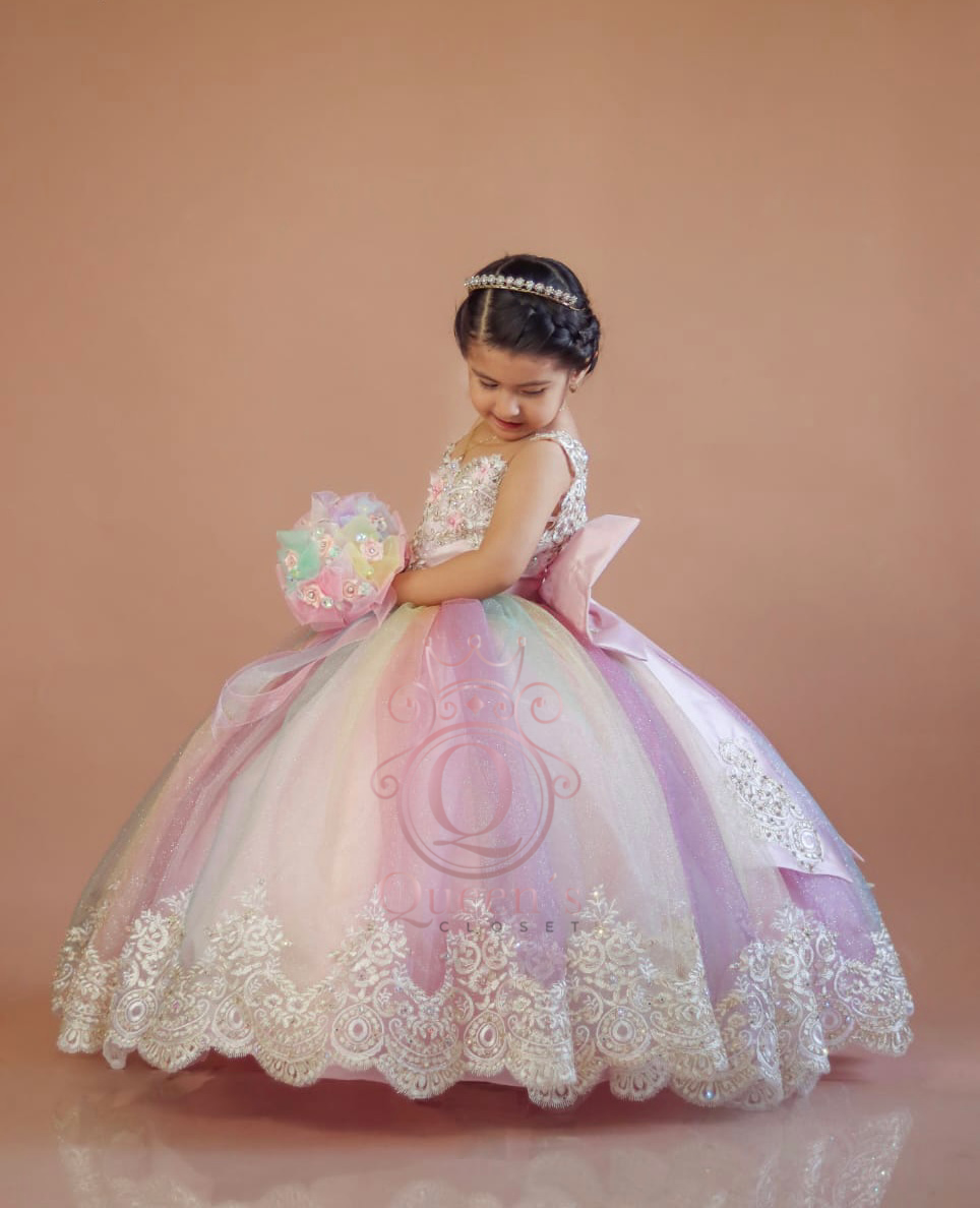 Arcoiris Package (Dress, Petticoat, Bouquet, Crown)