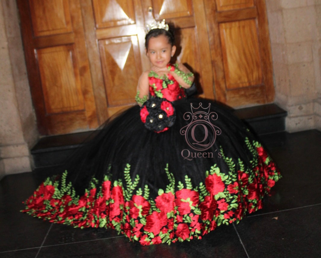 Maria Package (Dress, Petticoat, Bouquet, Crown)