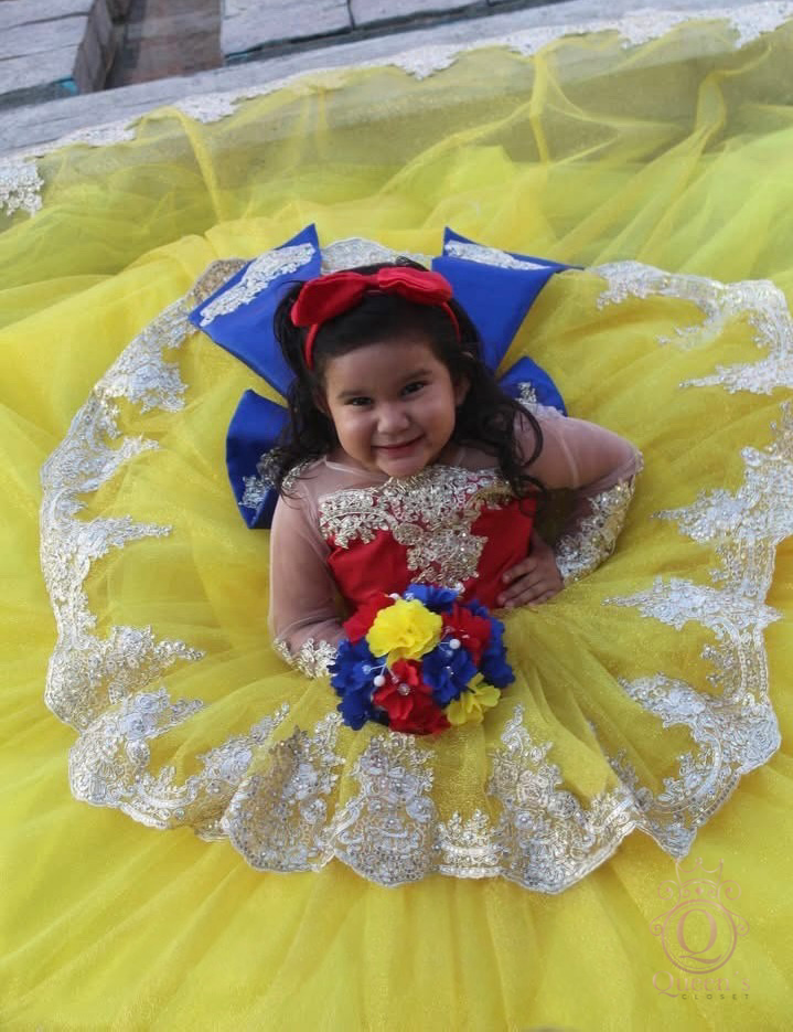 Snow White Removable 2 Pieces