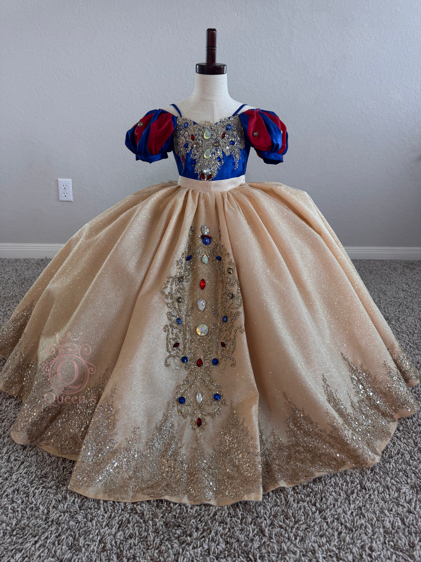 Snow White Deluxe