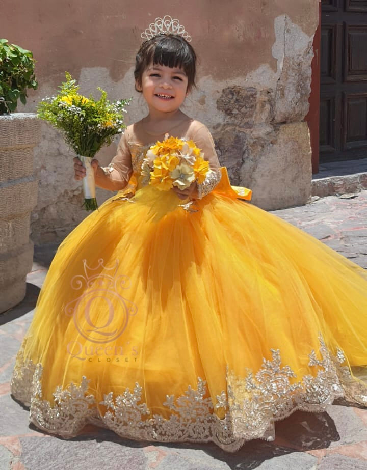 Dalya Package (Dress, Petticoat, Bouquet, Crown)