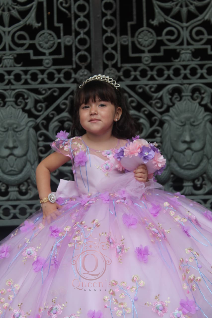Violeta Package (Dress, Petticoat, Bouquet, Crown)