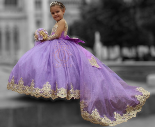 Dafne Package (Dress, Petticoat, Bouquet, Crown)