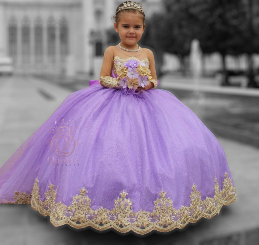 Dafne Package (Dress, Petticoat, Bouquet, Crown)