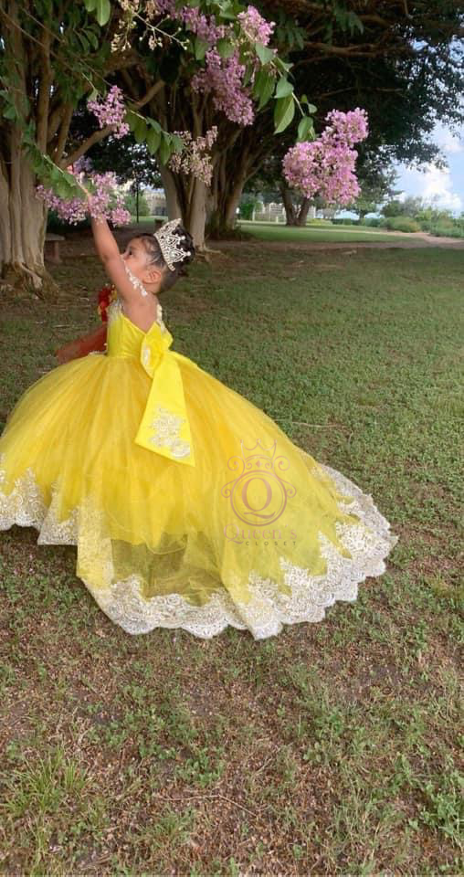 Alexia Package (Dress, Petticoat, Bouquet, Crown)