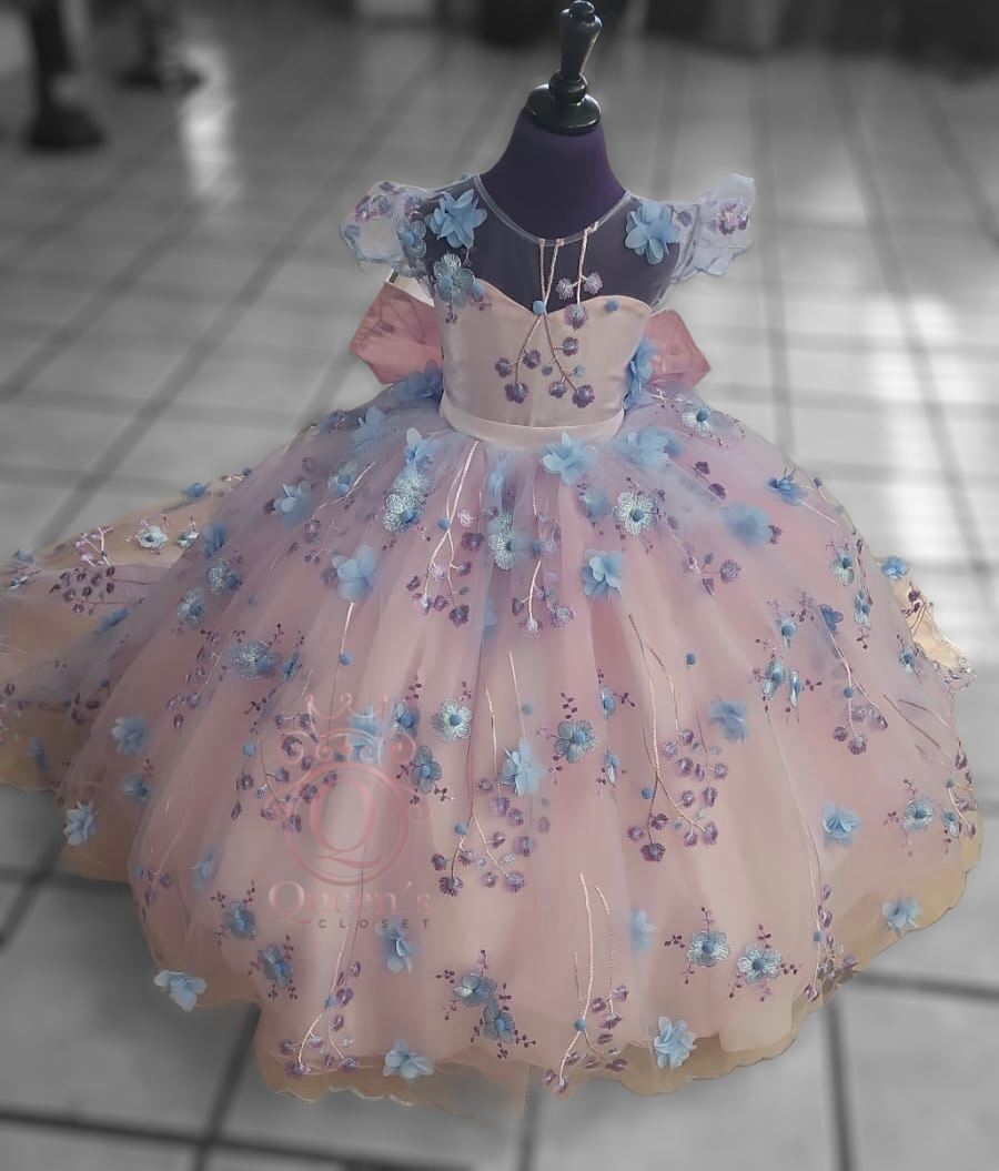 Violeta Package (Dress, Petticoat, Bouquet, Crown)