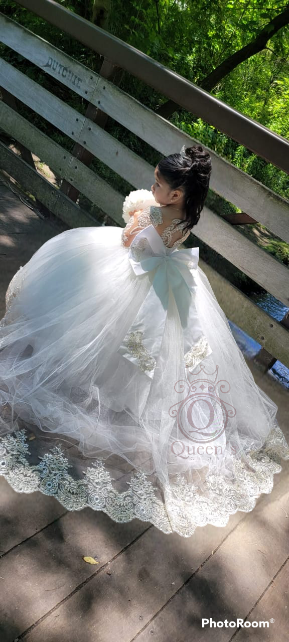 Alexia Package (Dress, Petticoat, Bouquet, Crown)