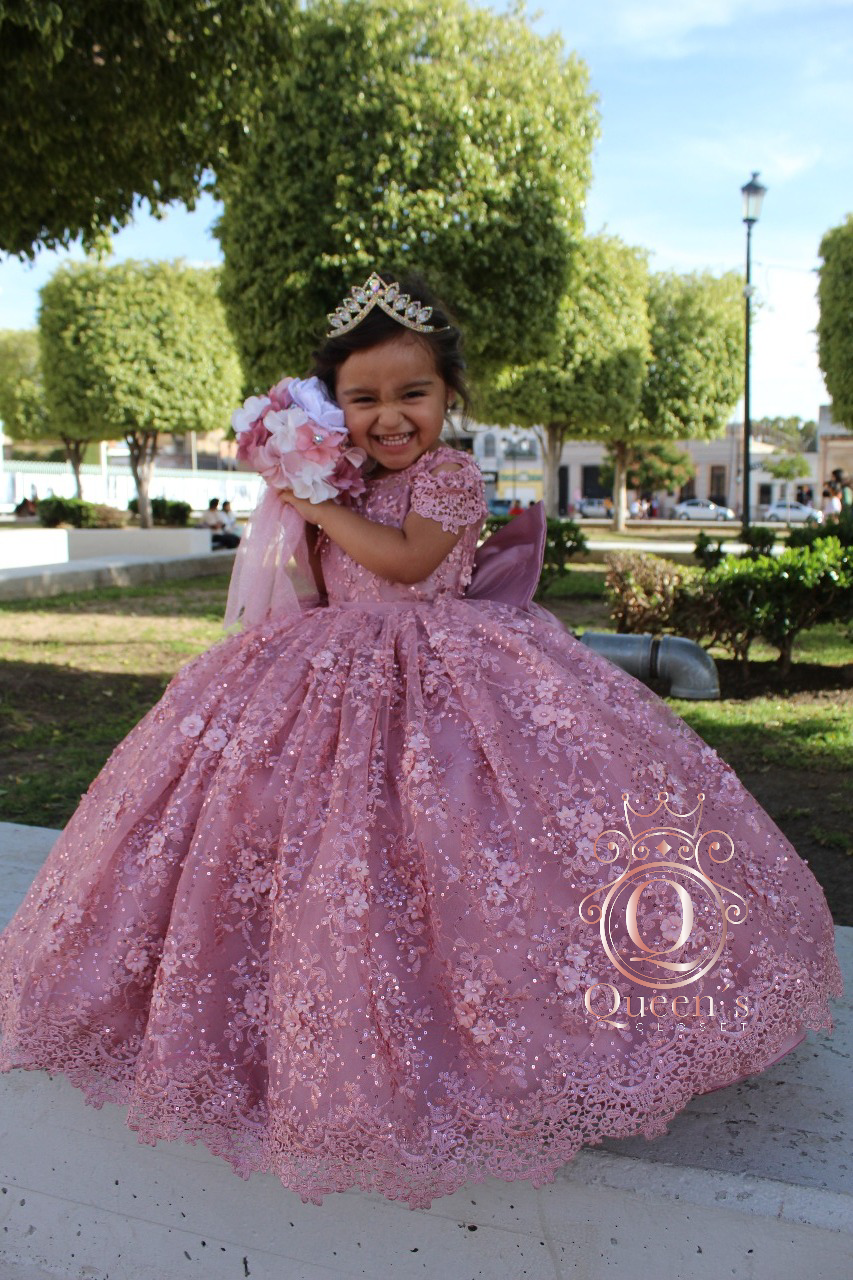 Alessia Package (Dress, Petticoat, Bouquet, Crown)