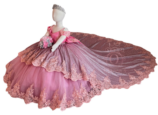 Maria Fernanda Double Lace Special Train (3 looks)
